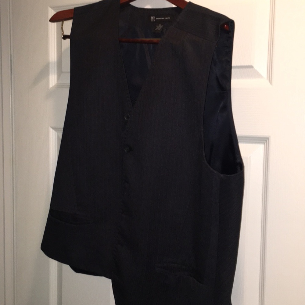 INC vest